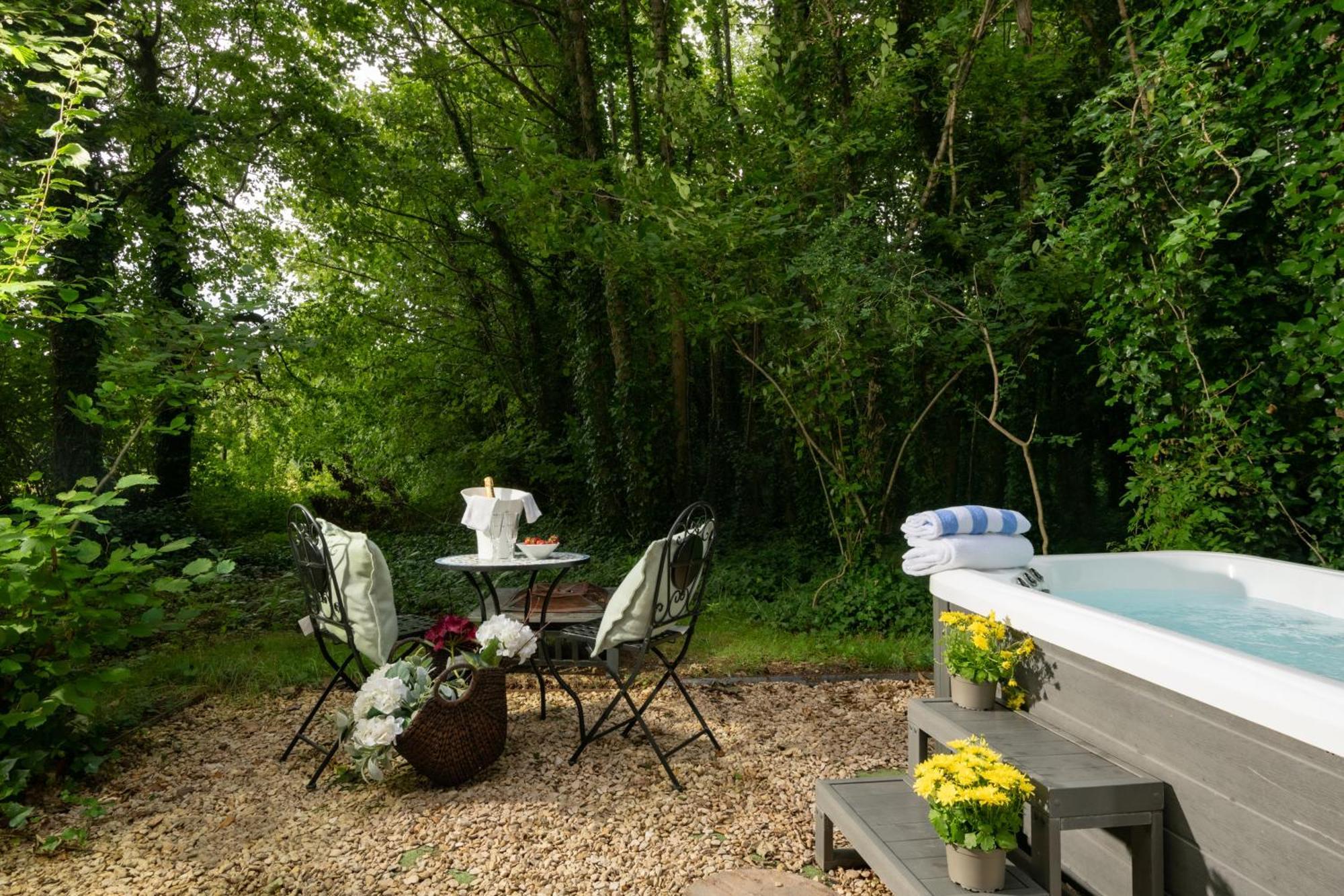 Villa Honeycombe - Treehouse In The Heart Of Dorset Blandford Forum Exterior foto